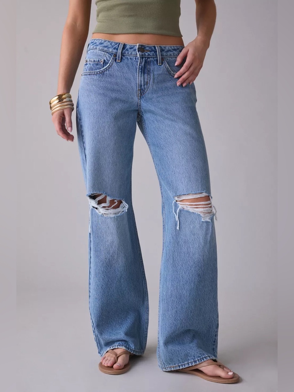 Levi’s Jeans Womens 25 Superlow Loose Low Rise Bootcut Distressed